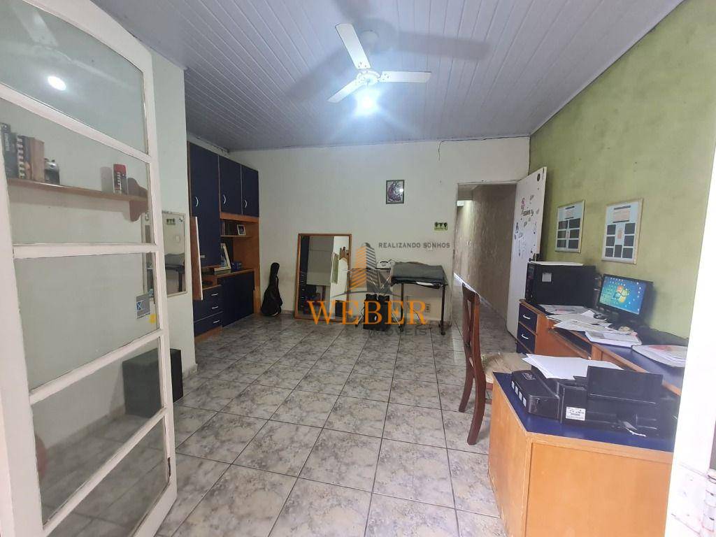 Sobrado à venda com 3 quartos, 390m² - Foto 13