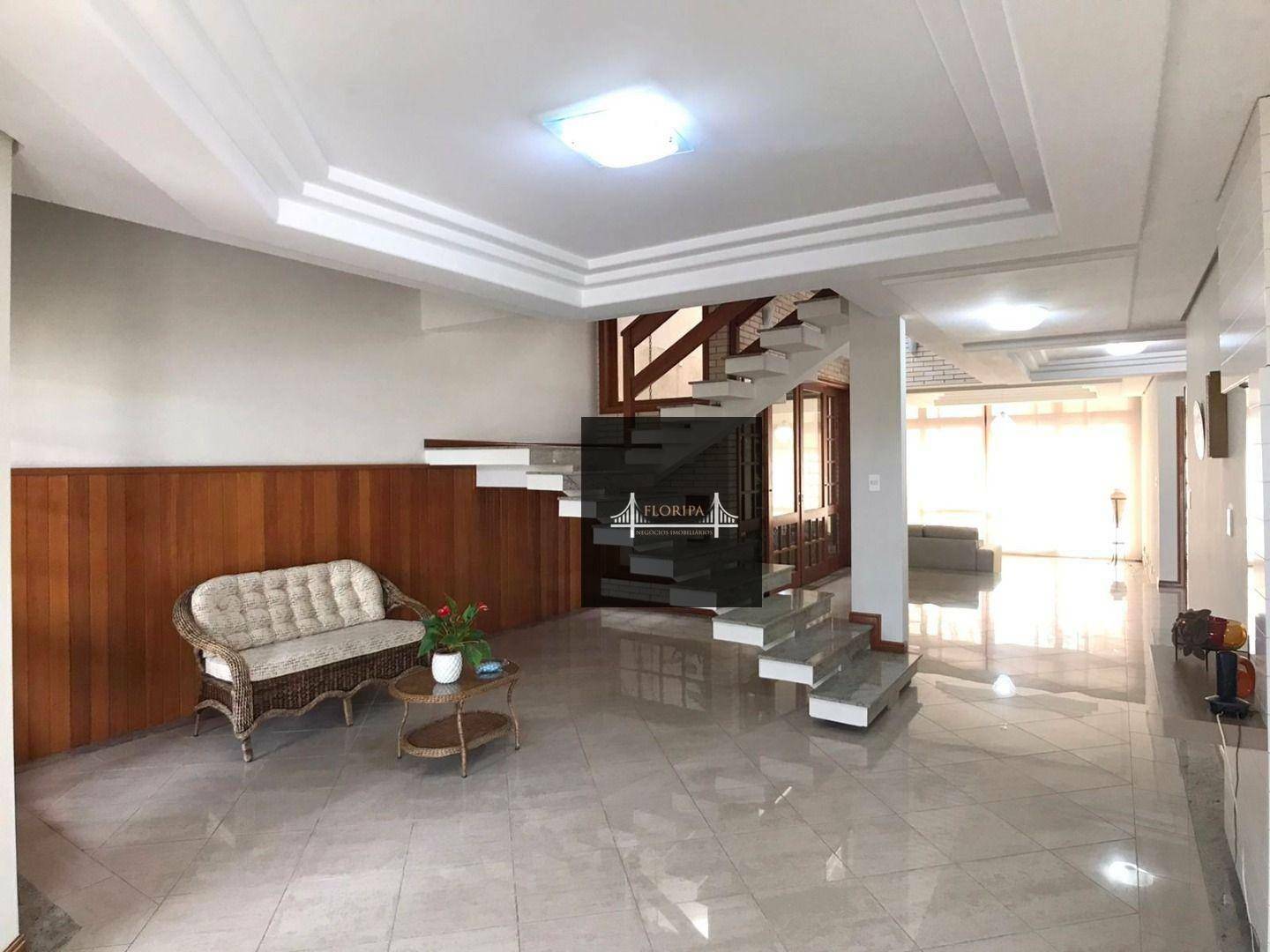 Casa à venda com 4 quartos, 325m² - Foto 6