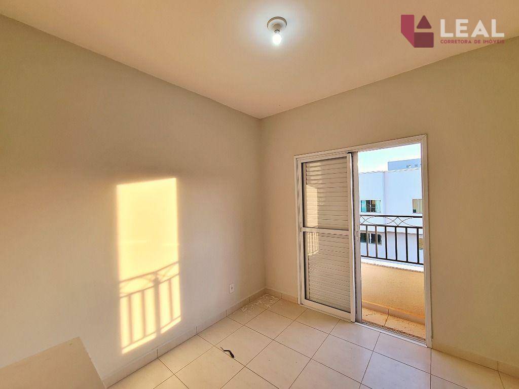 Apartamento à venda com 2 quartos, 72m² - Foto 13