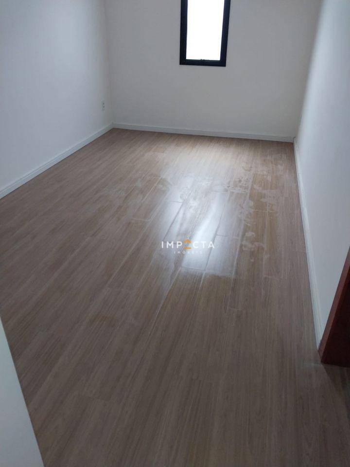 Casa à venda com 4 quartos, 280m² - Foto 11