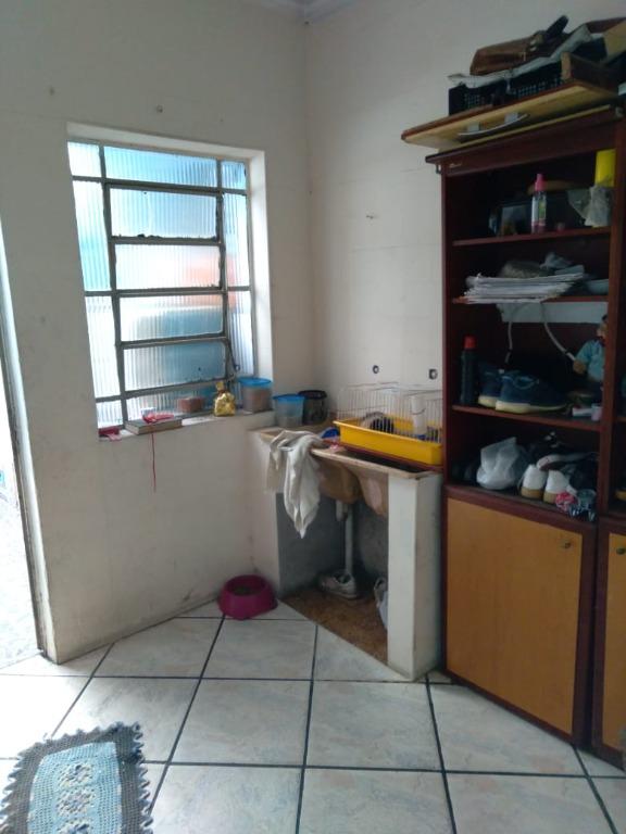 Sobrado à venda com 7 quartos, 200m² - Foto 8