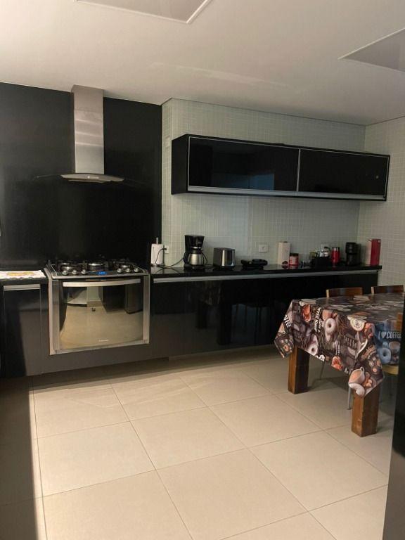 Apartamento à venda com 4 quartos, 230m² - Foto 40