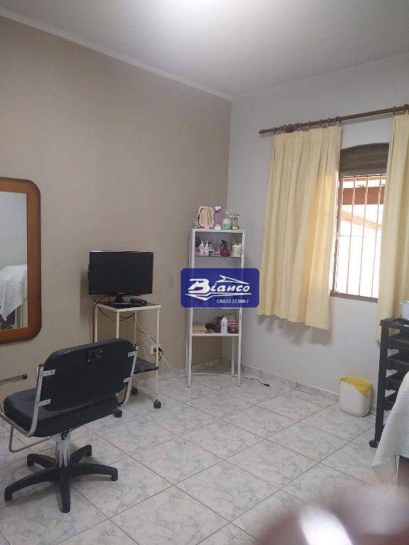 Casa à venda com 2 quartos, 164m² - Foto 14