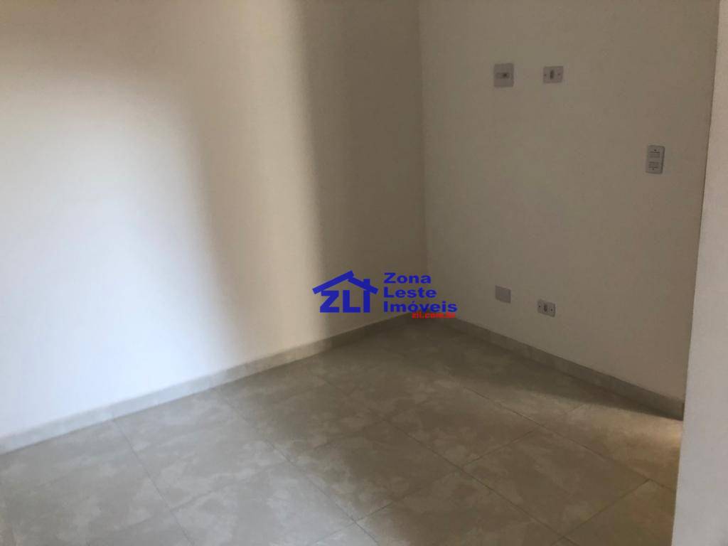 Apartamento à venda com 2 quartos, 40m² - Foto 4