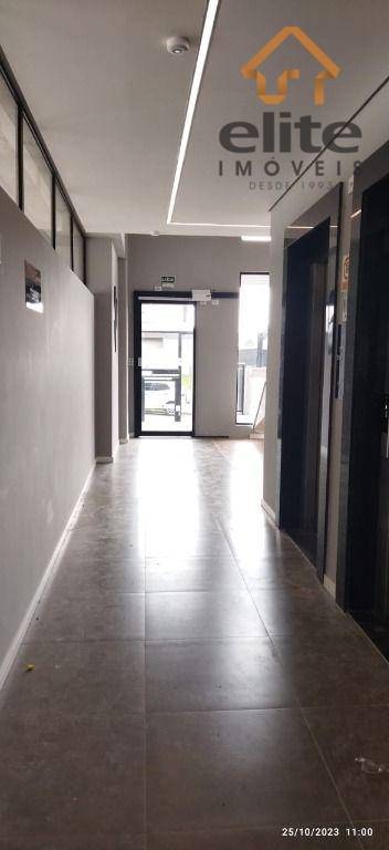 Apartamento à venda com 3 quartos, 159m² - Foto 7