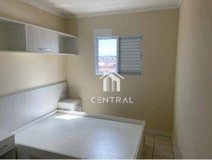 Apartamento à venda com 2 quartos, 60m² - Foto 3