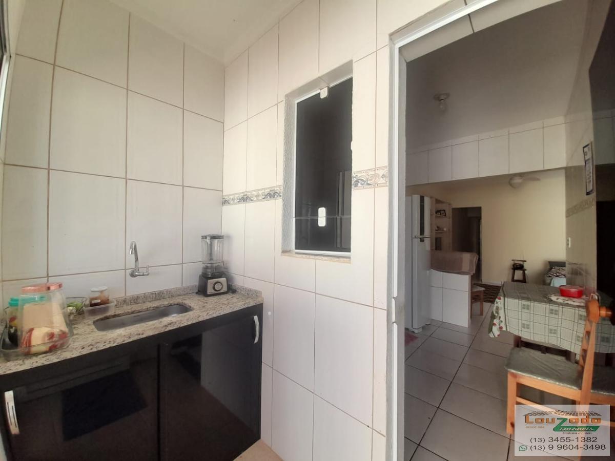 Casa à venda com 2 quartos, 135m² - Foto 4