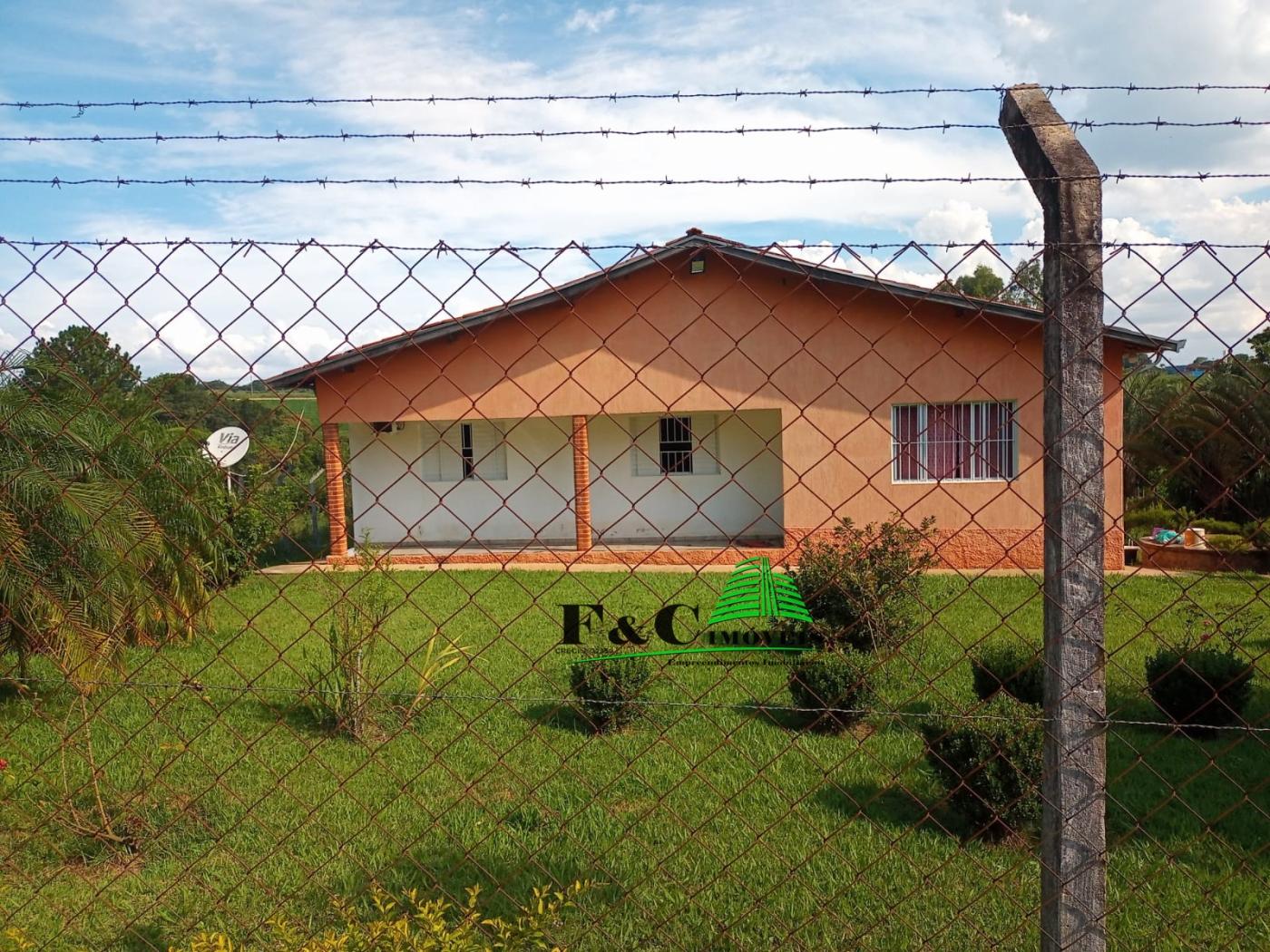 Fazenda à venda com 5 quartos, 3600m² - Foto 5