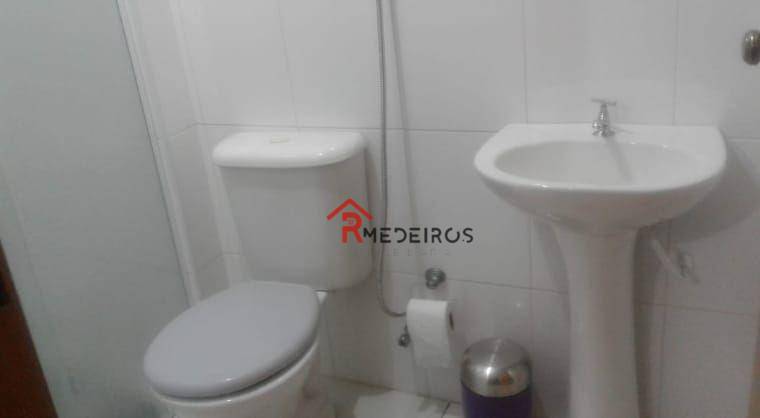 Apartamento à venda com 2 quartos, 60m² - Foto 16