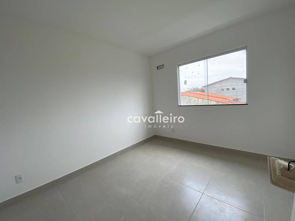 Casa à venda com 2 quartos, 79m² - Foto 12