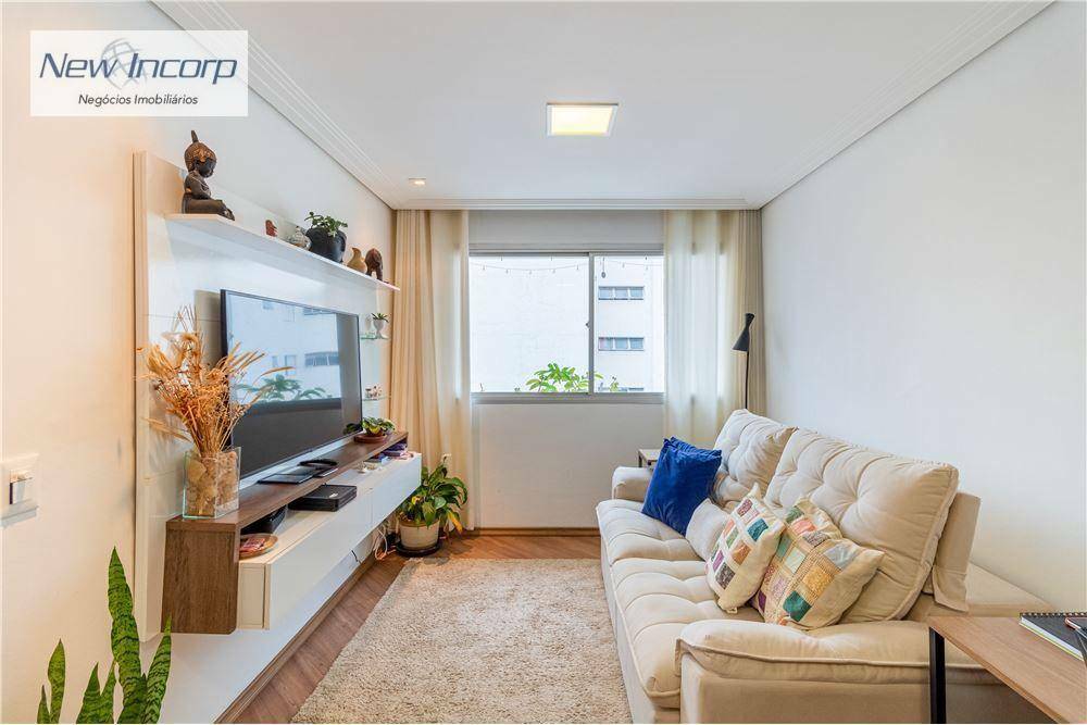 Apartamento à venda com 2 quartos, 81m² - Foto 2