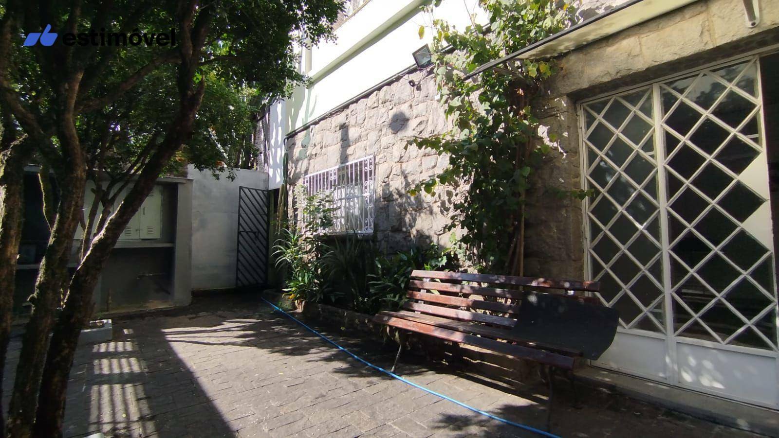 Casa à venda e aluguel, 748m² - Foto 5