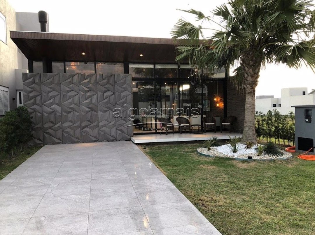 Casa de Condomínio à venda com 3 quartos, 137m² - Foto 2