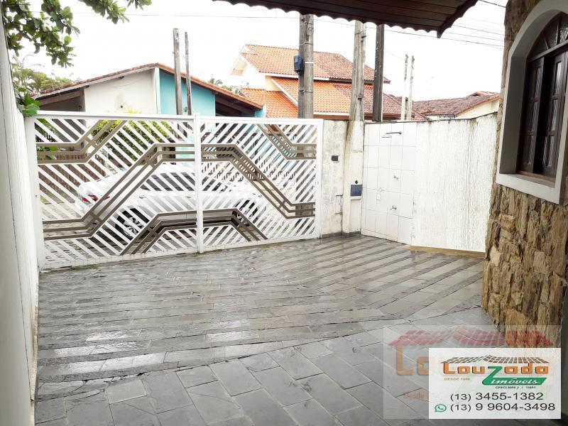 Casa para alugar com 2 quartos, 180m² - Foto 2