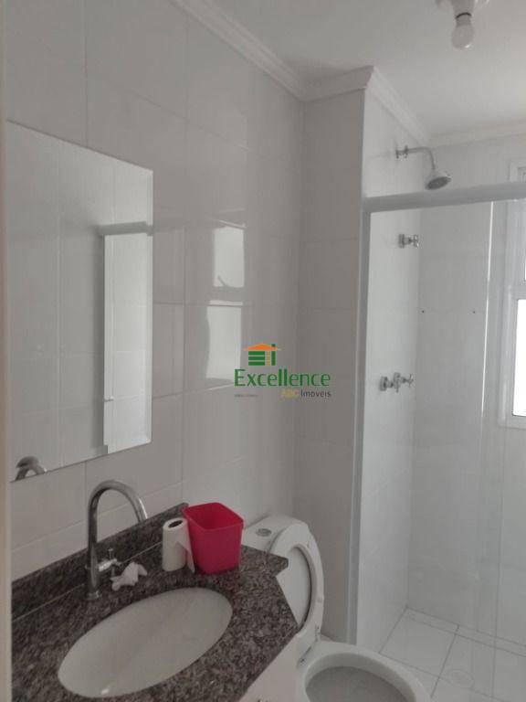 Apartamento para alugar com 3 quartos, 82m² - Foto 19