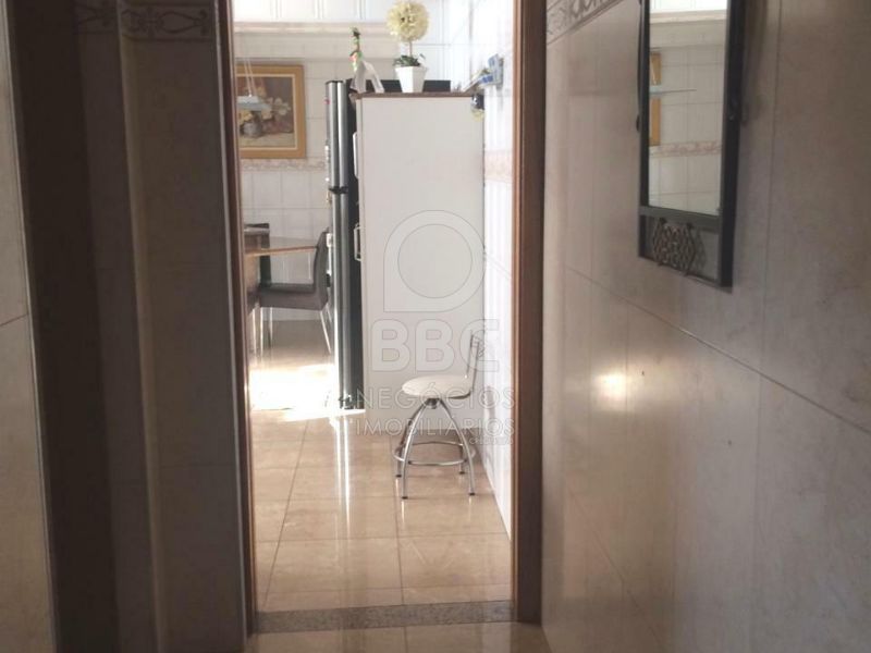 Sobrado à venda com 3 quartos, 206m² - Foto 9