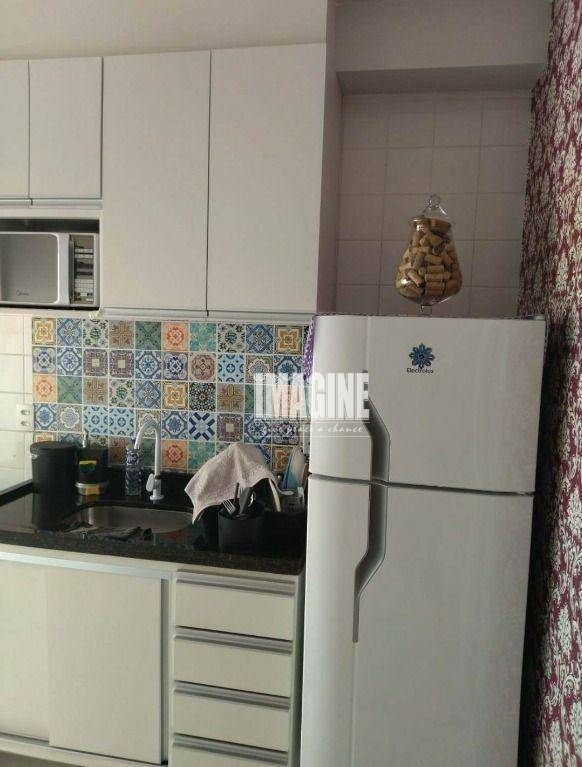 Apartamento à venda com 1 quarto, 33m² - Foto 7