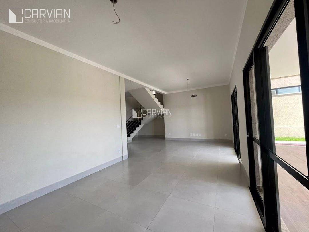 Casa de Condomínio à venda com 3 quartos, 230m² - Foto 3