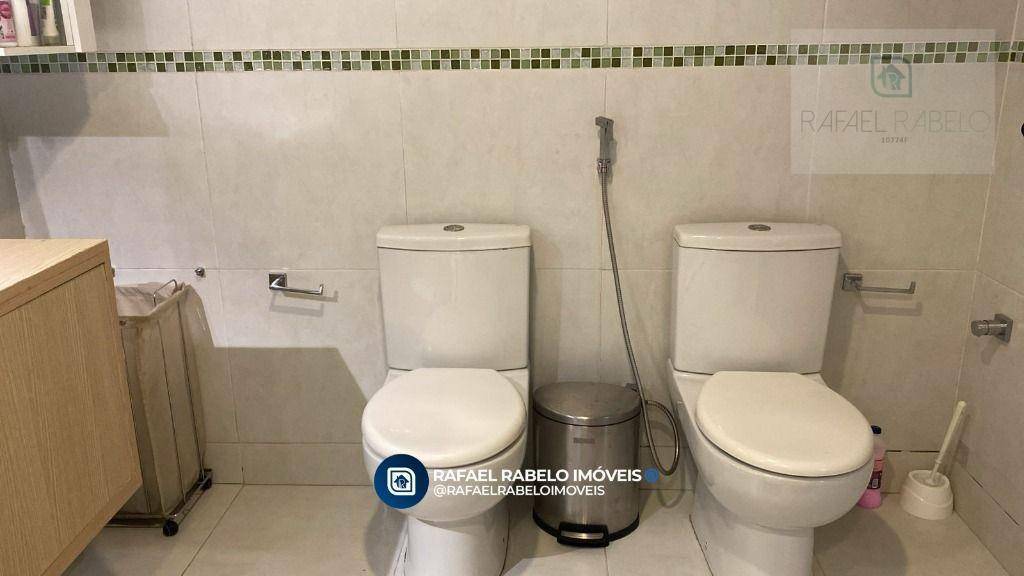 Casa à venda com 2 quartos, 220m² - Foto 9