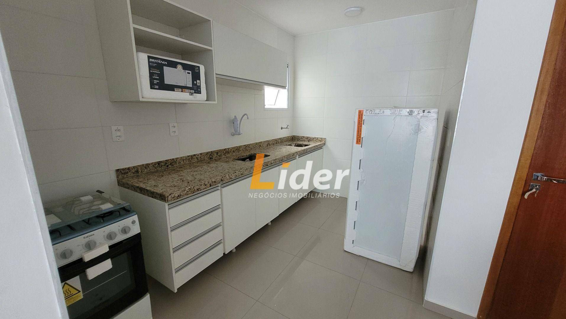 Cobertura à venda com 2 quartos, 80m² - Foto 3