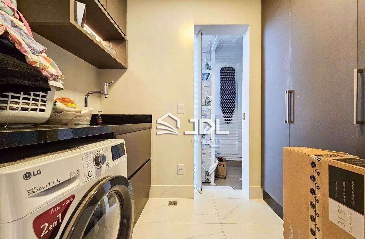 Apartamento à venda com 3 quartos, 137m² - Foto 21