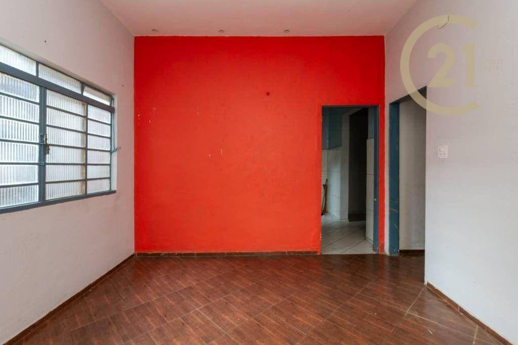 Casa para alugar com 3 quartos, 400m² - Foto 5