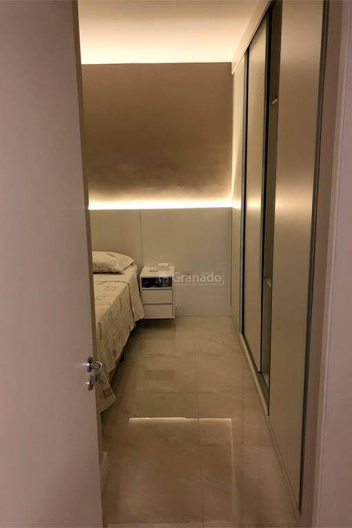 Apartamento à venda com 3 quartos, 67m² - Foto 27