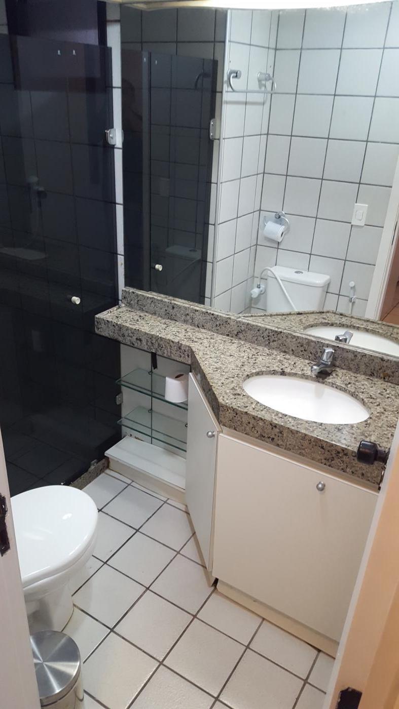 Apartamento para alugar com 2 quartos, 70m² - Foto 19