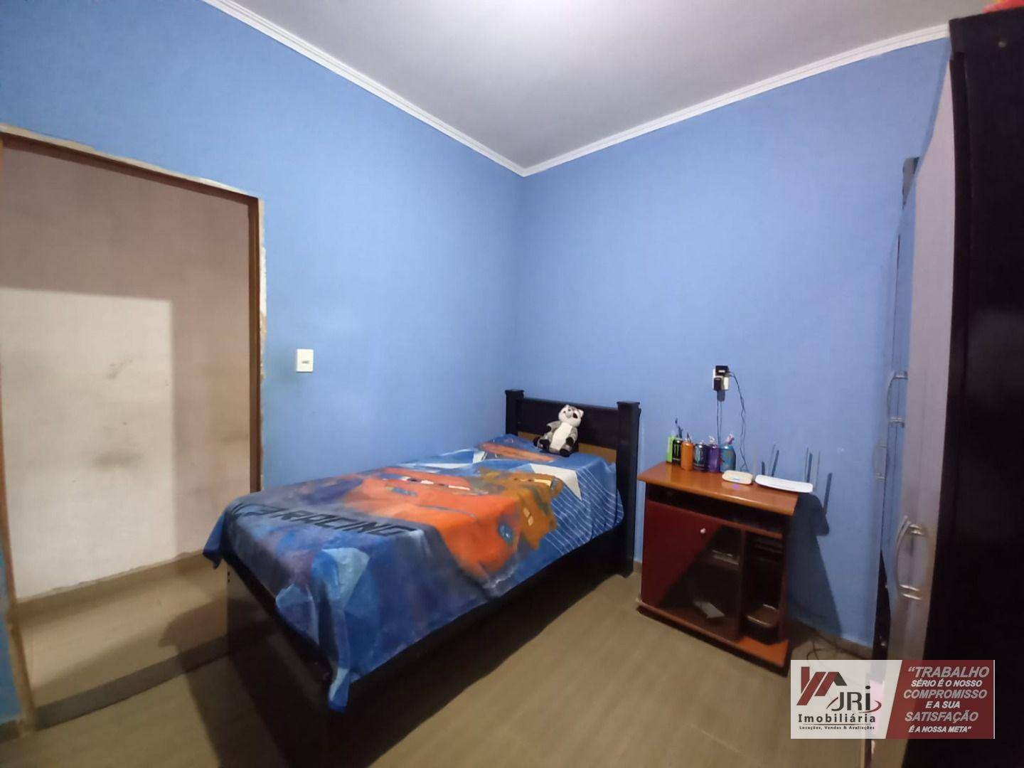 Casa à venda com 3 quartos, 250M2 - Foto 9