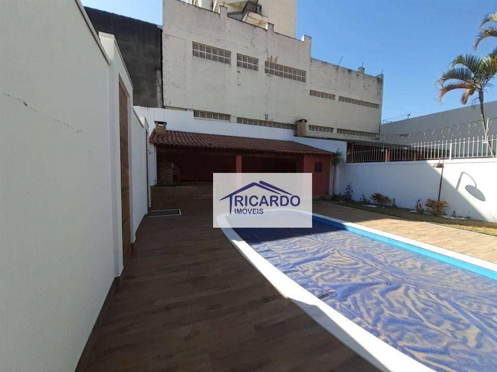 Sobrado à venda com 3 quartos, 300m² - Foto 62