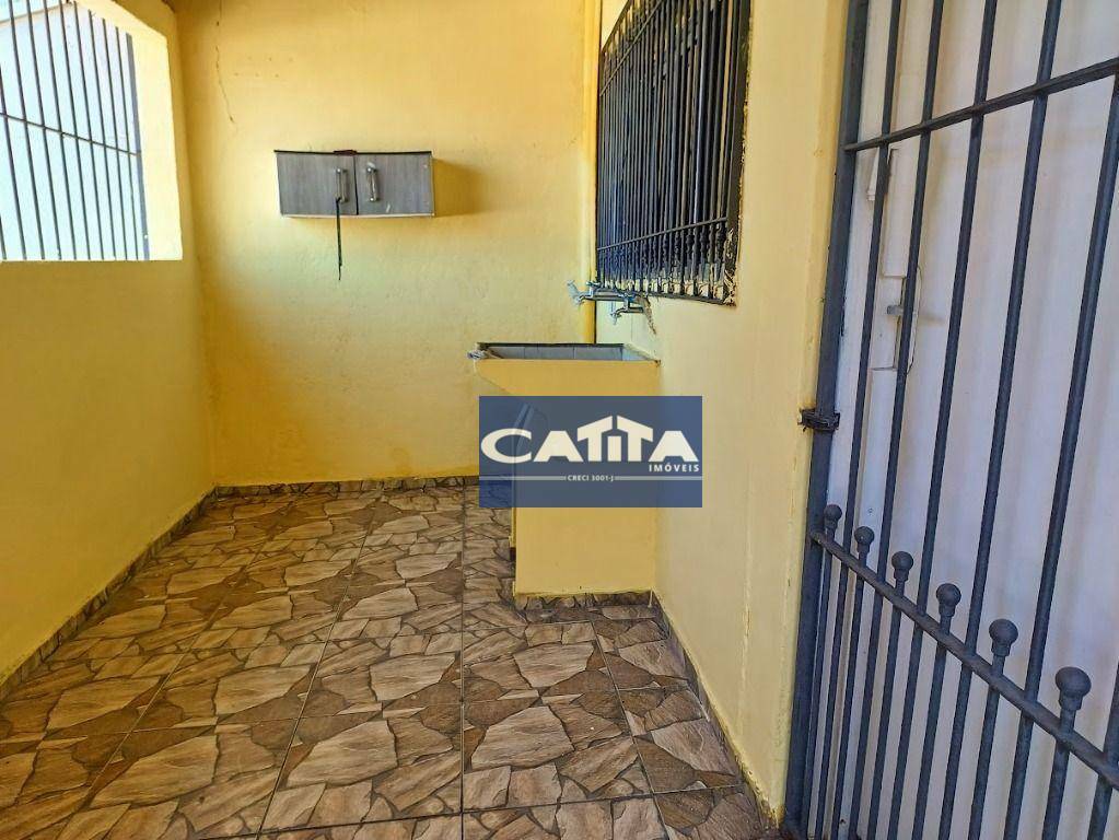 Casa à venda com 2 quartos, 72m² - Foto 9