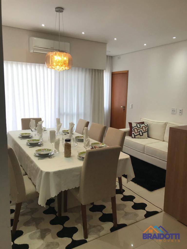 Apartamento à venda com 2 quartos, 67m² - Foto 9