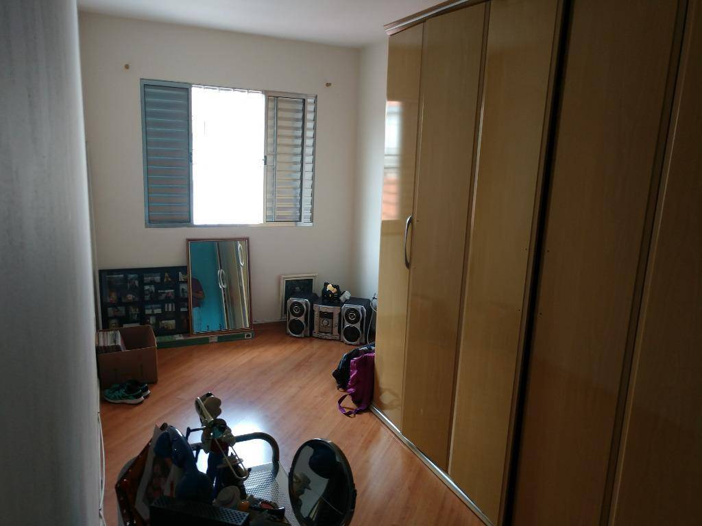 Sobrado à venda com 4 quartos, 200m² - Foto 11