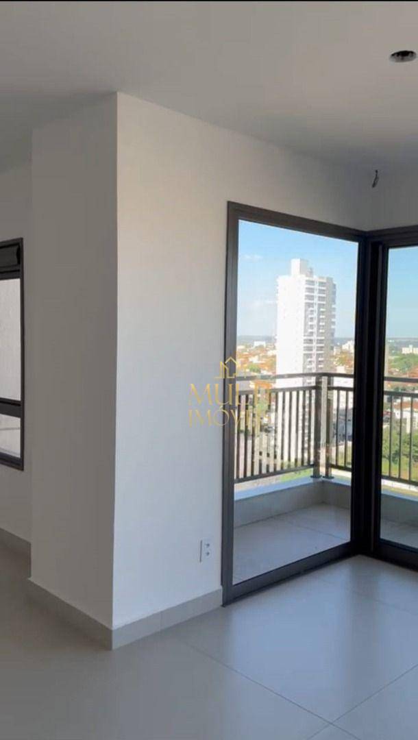 Apartamento à venda com 3 quartos, 197m² - Foto 4