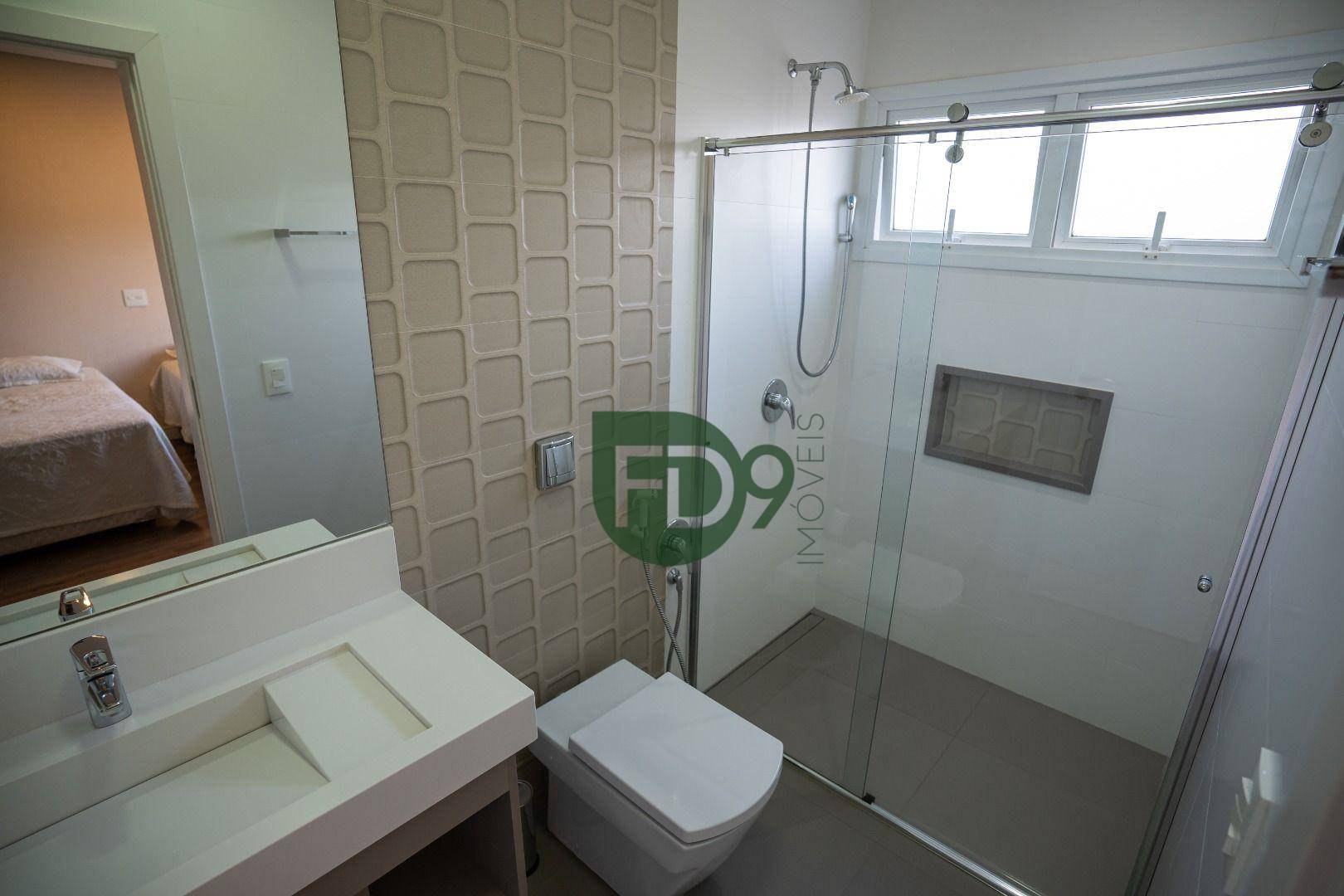 Casa de Condomínio à venda com 4 quartos, 568m² - Foto 32