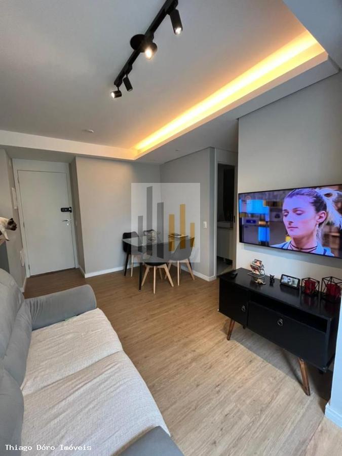 Apartamento à venda com 2 quartos, 44m² - Foto 5