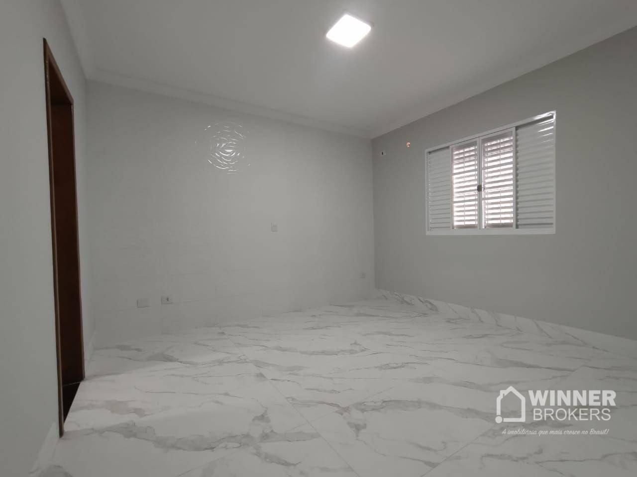 Casa à venda com 3 quartos, 128m² - Foto 13