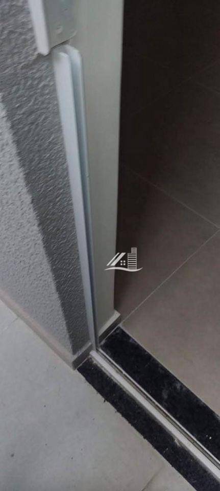 Apartamento à venda com 2 quartos, 42m² - Foto 28