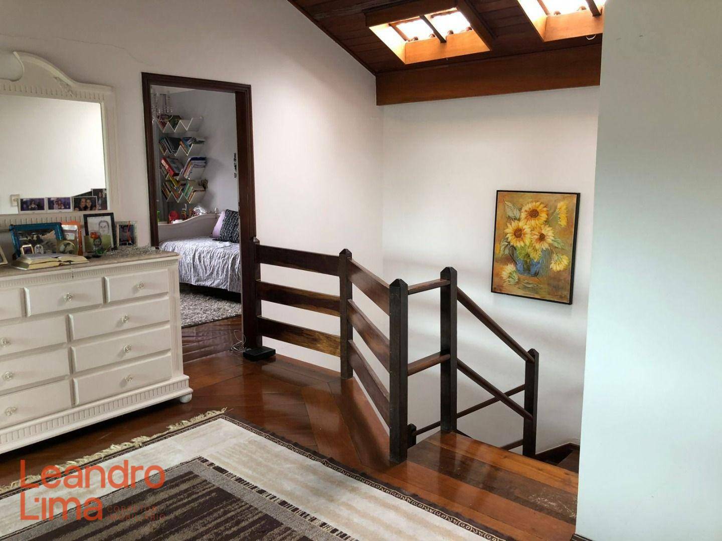 Casa à venda com 4 quartos, 430m² - Foto 8