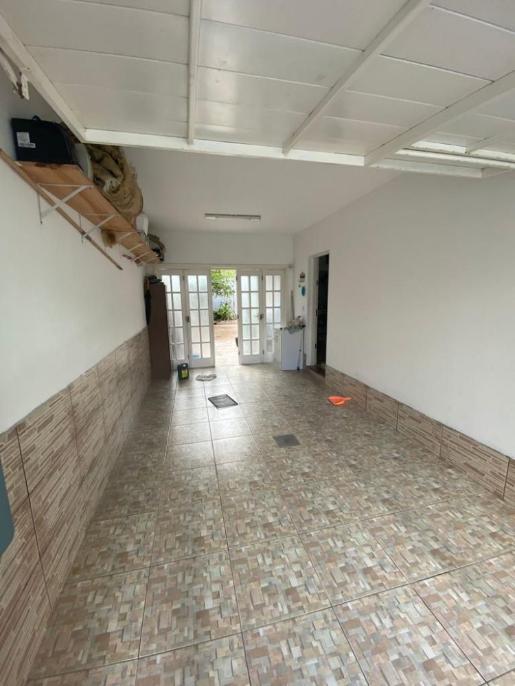 Casa à venda com 2 quartos, 240m² - Foto 17