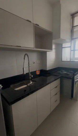 Apartamento à venda com 2 quartos, 70m² - Foto 6