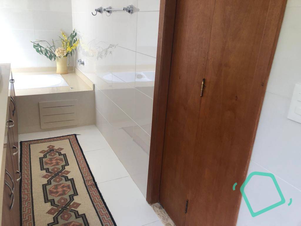 Casa de Condomínio à venda com 3 quartos, 225m² - Foto 17