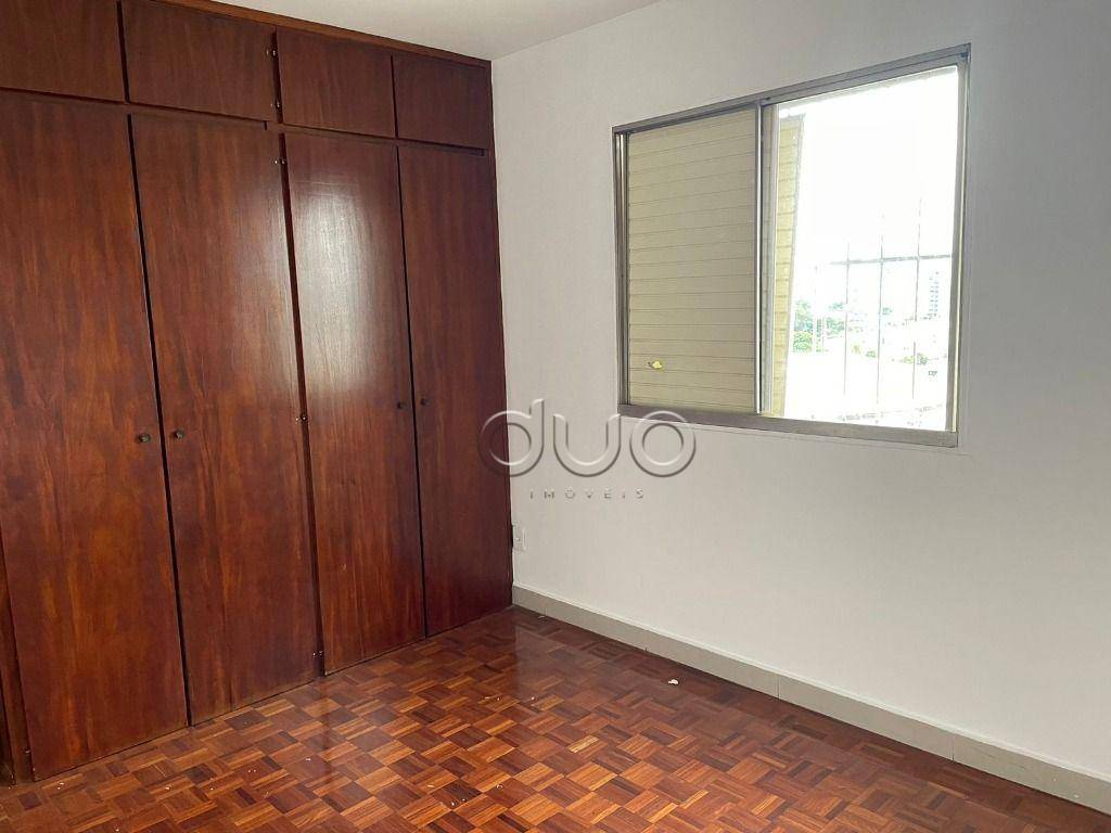 Apartamento para alugar com 2 quartos, 134m² - Foto 9