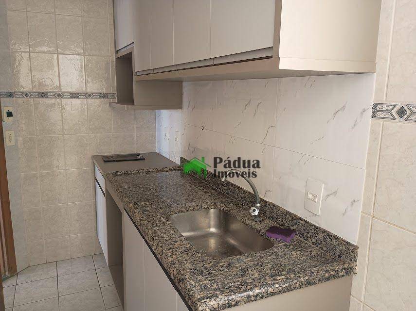 Apartamento para alugar com 3 quartos, 80m² - Foto 7