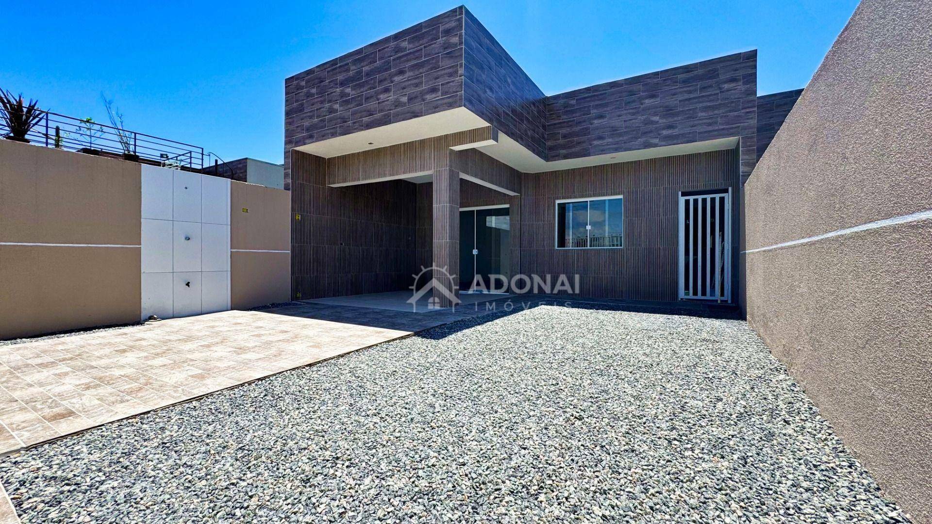 Casa à venda com 3 quartos, 77m² - Foto 1