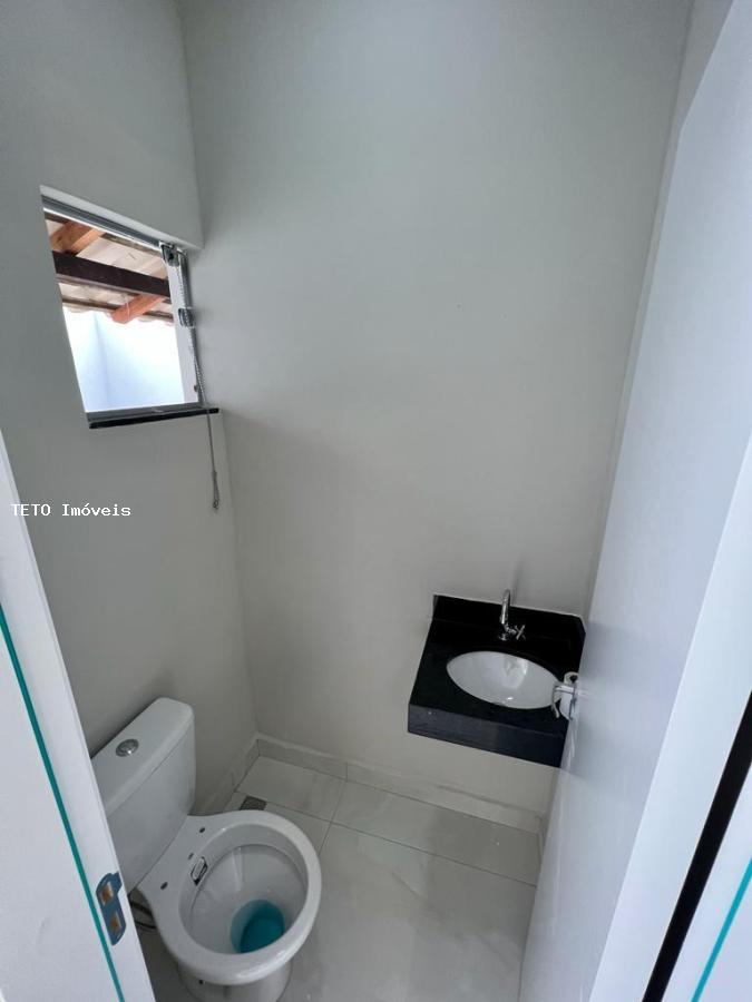 Casa à venda com 3 quartos, 200m² - Foto 12