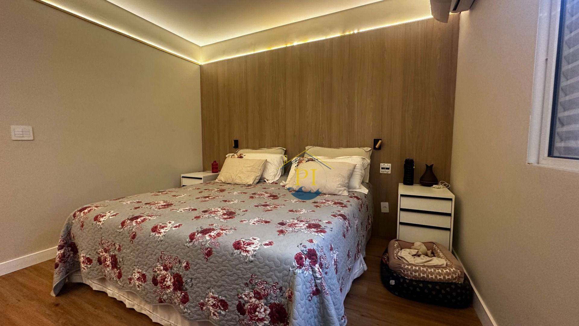 Casa à venda com 4 quartos, 300m² - Foto 33