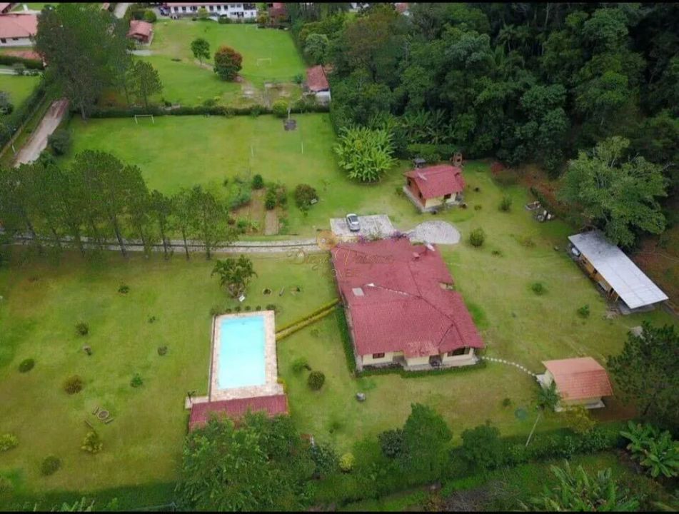 Casa de Condomínio à venda com 4 quartos, 300m² - Foto 48