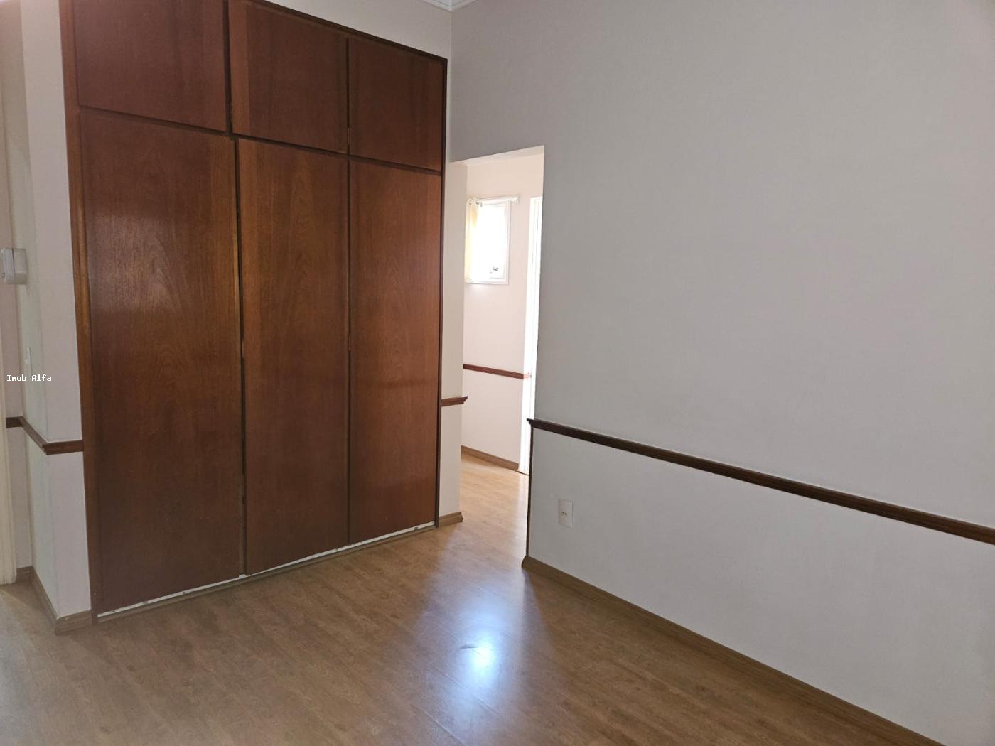 Casa de Condomínio à venda com 4 quartos, 720m² - Foto 35