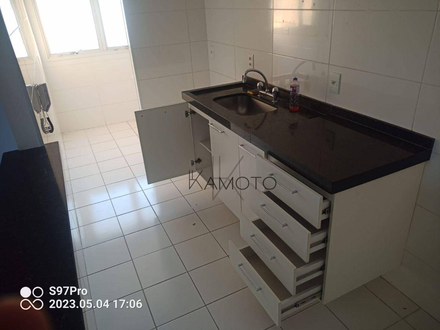 Apartamento à venda com 3 quartos, 74m² - Foto 13